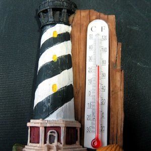 1870 CAPE HATTERAS Lighthouse Handpainted Model w/Thermomete by Chesapeake Bay